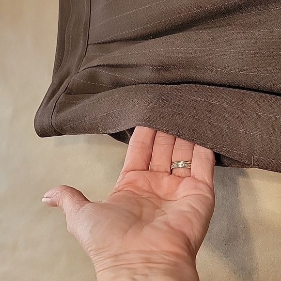 Kasper Size 12P Brown with Light Gray Stripe Pencil Skirt, Gently Used Condition - Picture 12 of 12